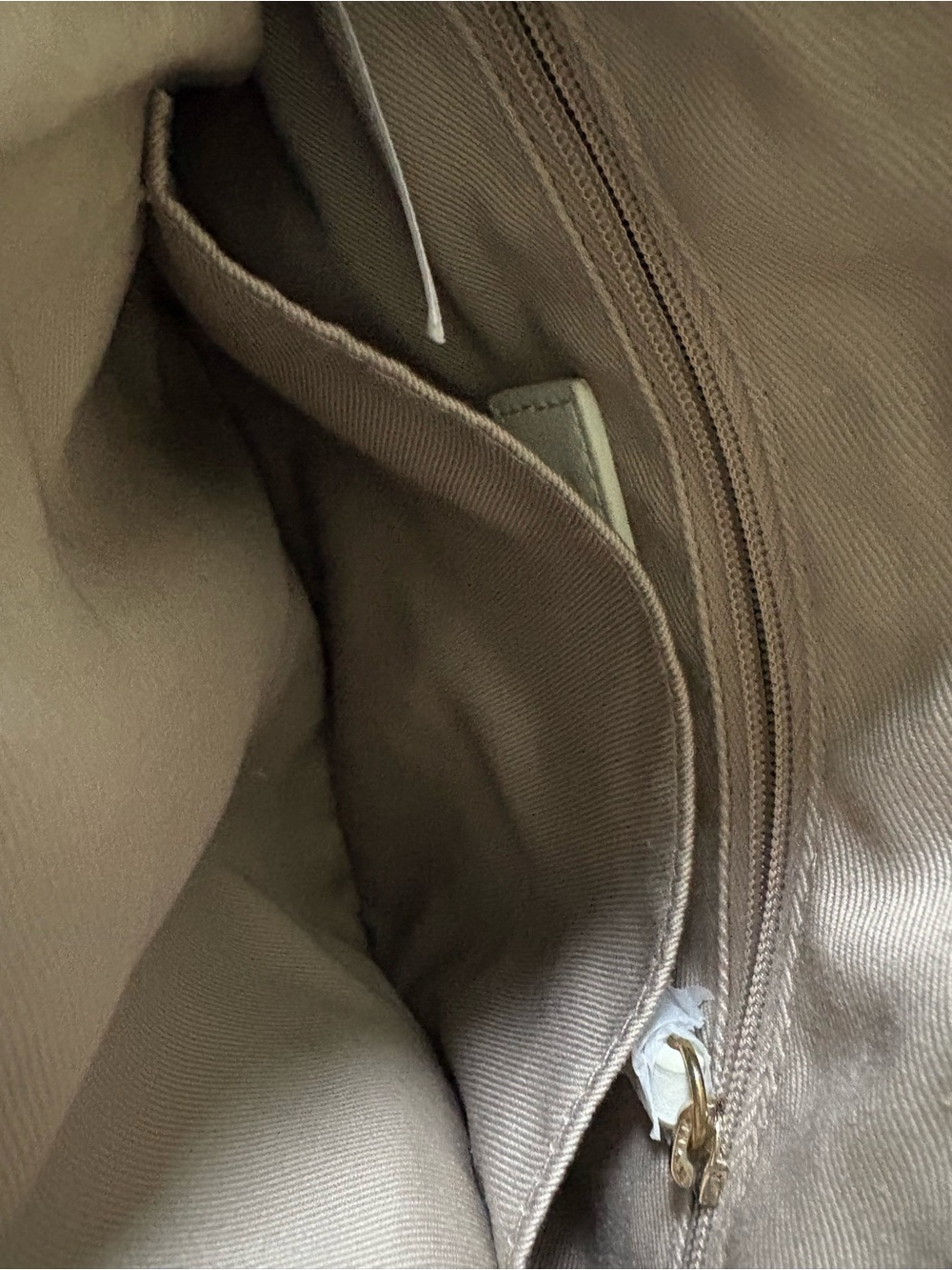 Talbots Crossbody - Picture 8 of 13